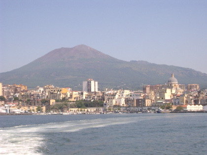 108PompeiVesuvio.JPG