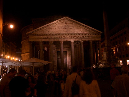 27PantheonNight.JPG